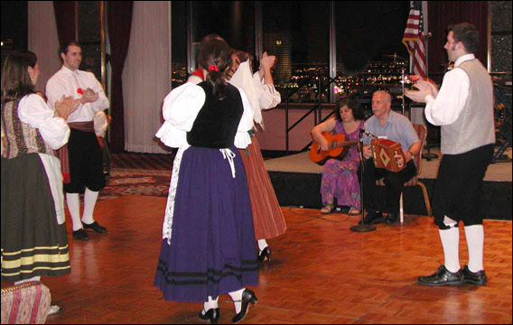 Festa dancing (2009)